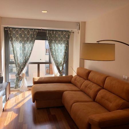 Deluxe Pirineos Apartment Sabinanigo Bagian luar foto